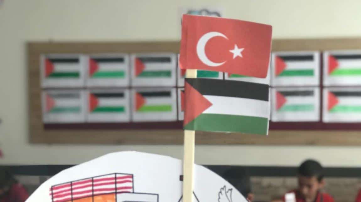 FİLİSTİN ÖZGÜR OLMALI
